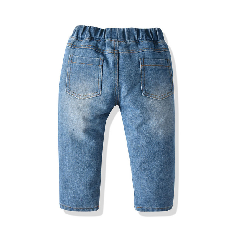 Children’s fashion hole jeans