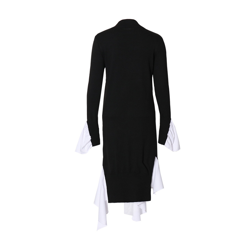 Round neck flared sleeve design irregular mid-length knit dress