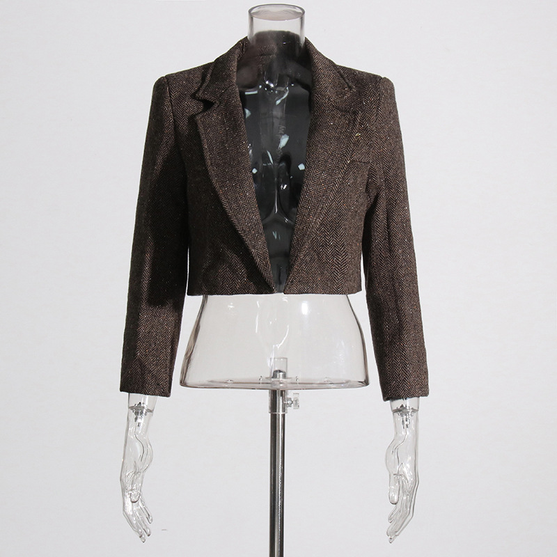 Versatile tweed brown short jacket