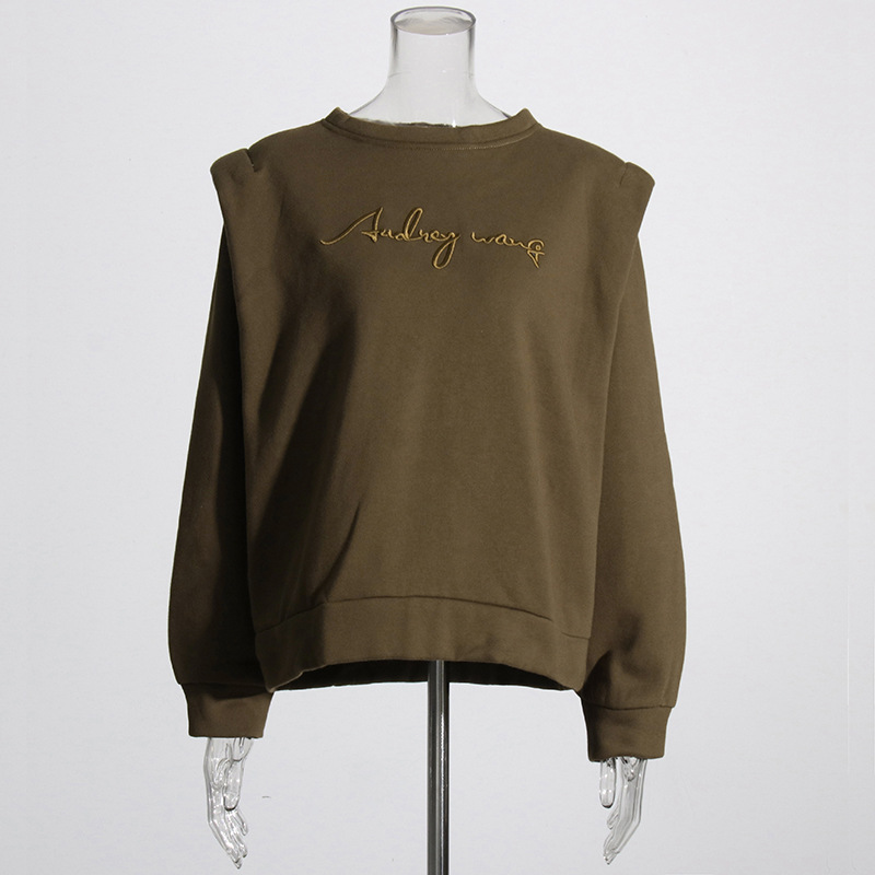 Round neck long sleeve embroidered letters curry padded sweatshirt