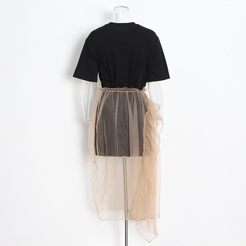 Round neck love overhead T-shirt + mesh stitching long half-body skirt