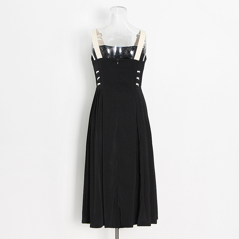 Waist halter square neck mid-length dress