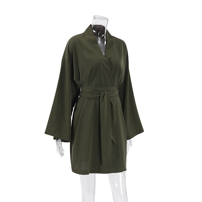 Loose comfort cardigan strapping robe