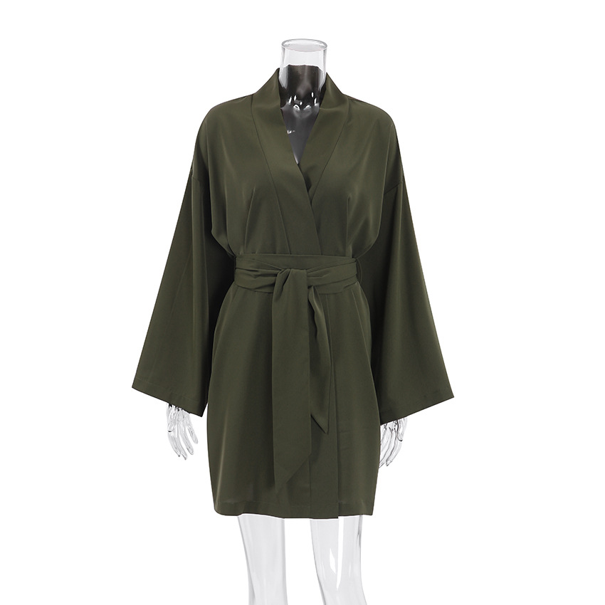 Loose comfort cardigan strapping robe