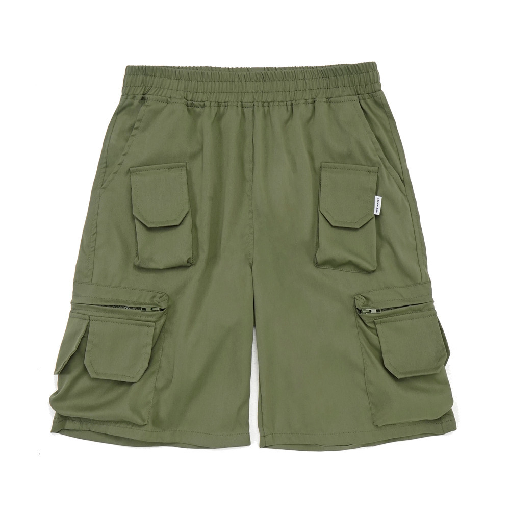 Three-dimensional multi-pocket work shorts