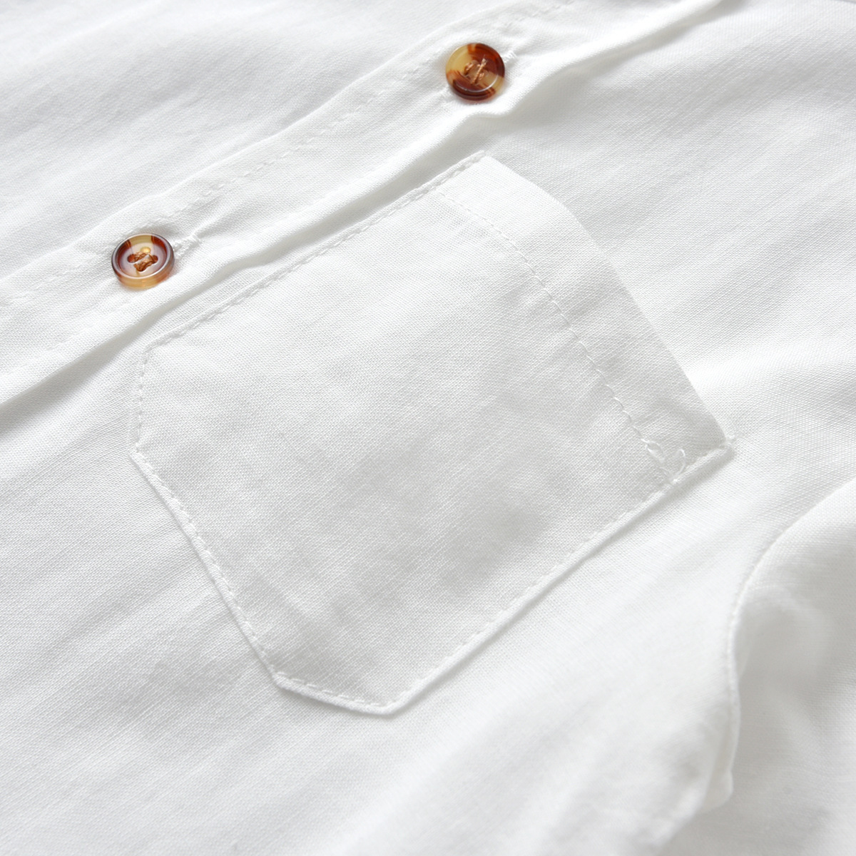 Boys’ plain white long-sleeved shirts